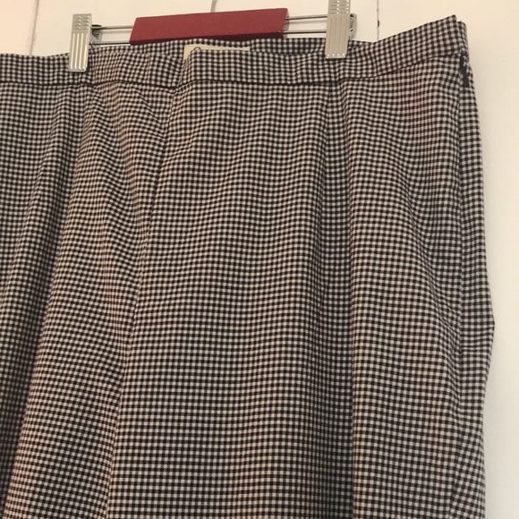 Women's Eddie Bauer Black and White Gingham Cotton Pant, Size 16 - Picture 4 of 11